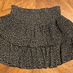 Black Floral‎ Ruffle Skirt size XSmall